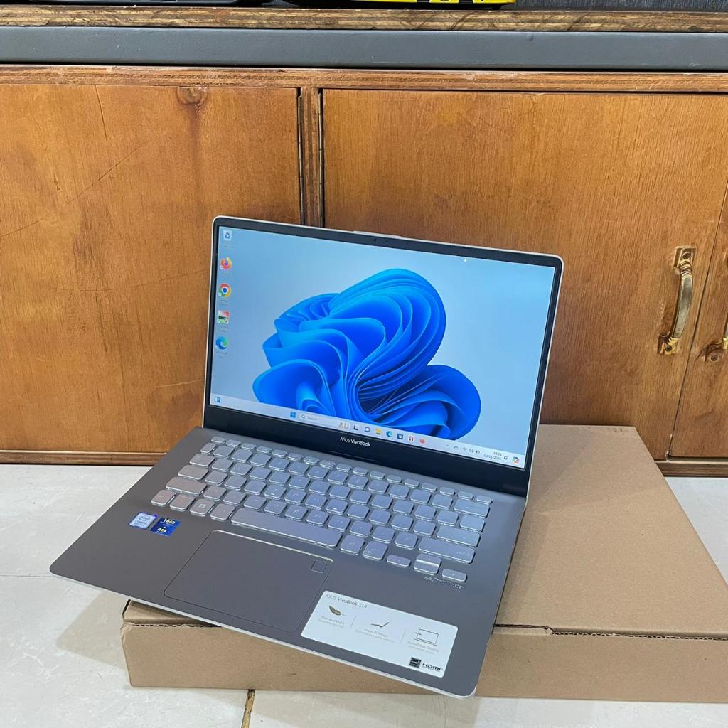 ASUS Vivobook S14 X430UA 8世代 i3-8130U 8G Jual Laptop Asus Vivobook S14 X430UA, Intel Core i3-8130U, Gen 8Th