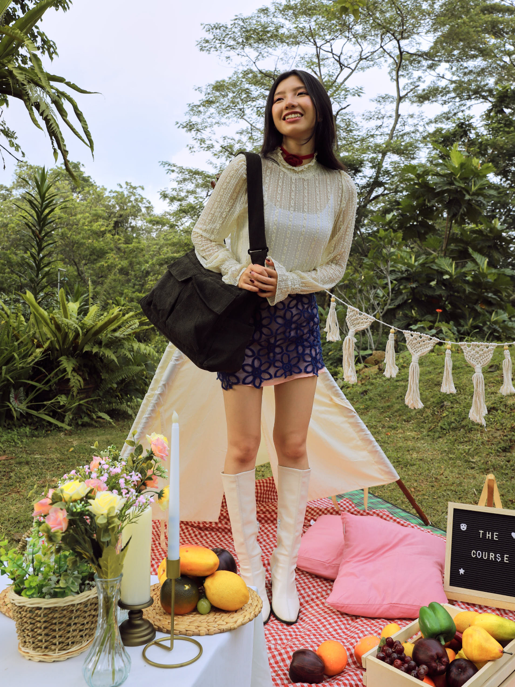 Jual The Course Bag Looney Cuduroy Large | Sling Bag | Shoulder Bag ...