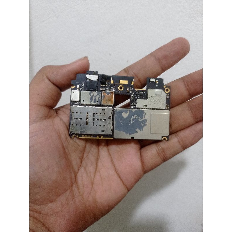 Jual mesin redmi 5plus, mesin mati total,cocok untuk kanibalan ...