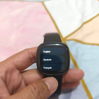 新品未開封 Fitbit Versa 4 ブラック＆グラファイトアルミニウム（新品 