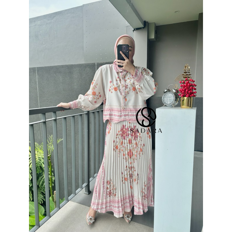 Jual LATISHA SETELAN ATASAN dan ROK SERIES HARI RAYA EKSLUSIF MOTIF ...