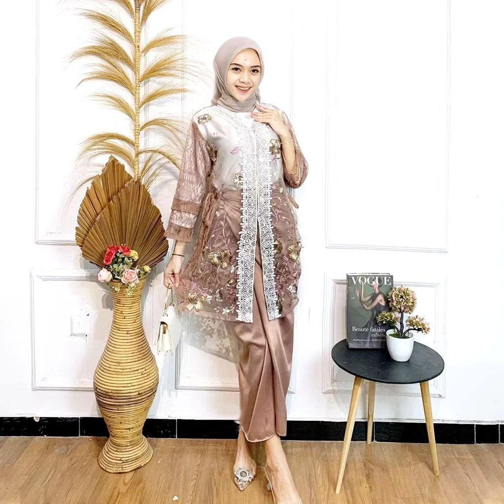 Jual One Set Wanita Kekinian Maiza Tulle Gardenia Renda Chantily ...