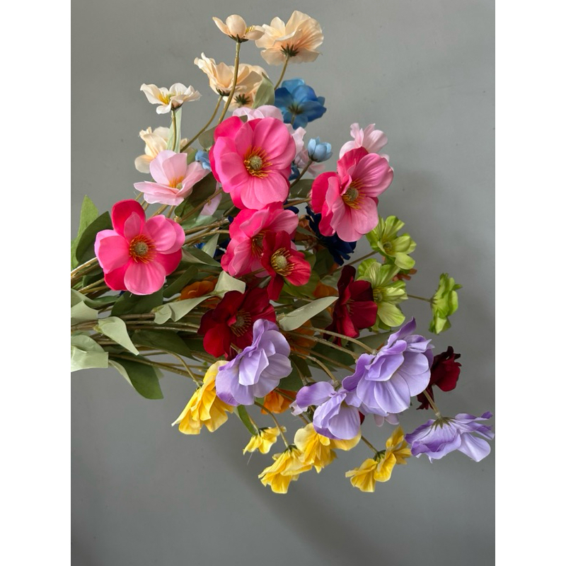 Jual BUNGA ARTIFICIAL RUNUNCULUS BUTTERFLY BUNGA DEKORASI BUNGA BUKET ...