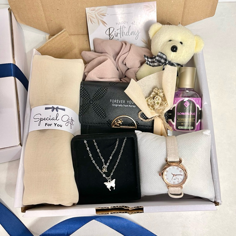 Jual Hampers Hijab Kado Gift Box Hadiah Ulang Tahun Cewek Kado Wisuda ...