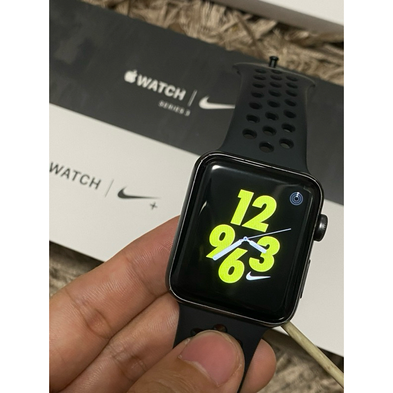 Apple watch series 3 NIKE Sport edition GPS 42mm SPACE GREY ORI IBOX bersih rapi wangi lengkap