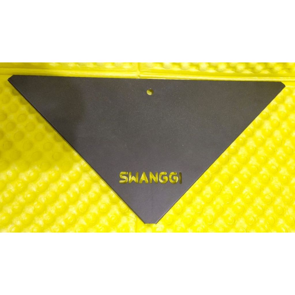 Jual SWANGGI Triangular Board / Papan Segitiga Meja Besi Meja Susun ...