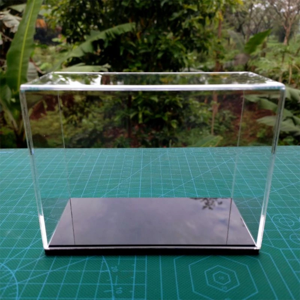 Jual Box Display Figure Kaca Akrilik (CUSTOM UKURAN MENYESUAIKAN FIGURE ...