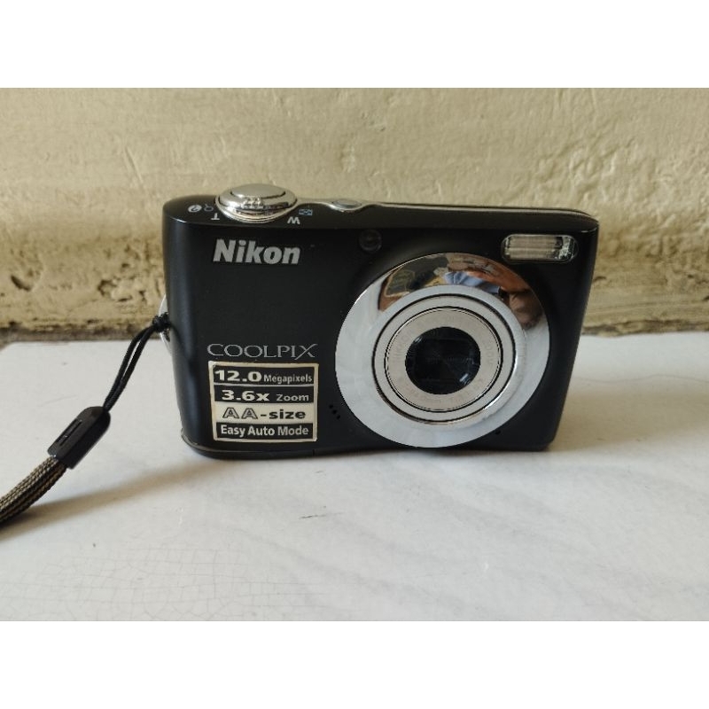 Jual Kamera Digital Nikon Coolpix L22 ( ada beberapa minus,TOLONG BACA