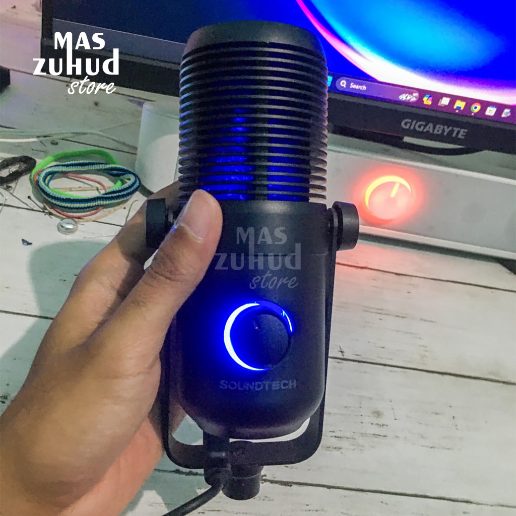 Jual Microphone Condenser Soundtech 2.0 USB Bekas buat ngonten | Shopee ...