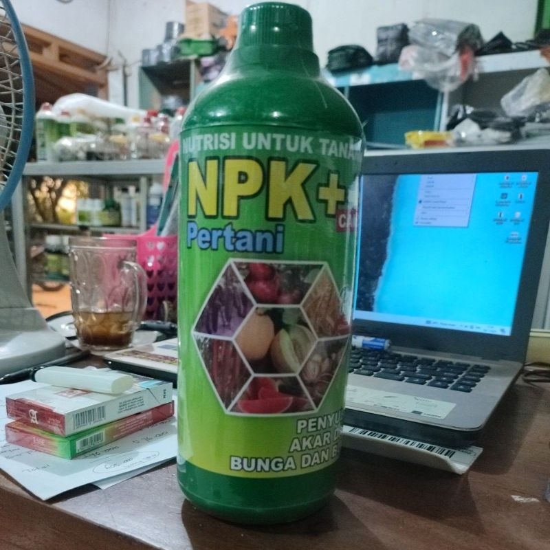 Jual PUPUK NPK CAIR ++ PERTANI 1000 ML Penyubur Tanaman | Shopee Indonesia