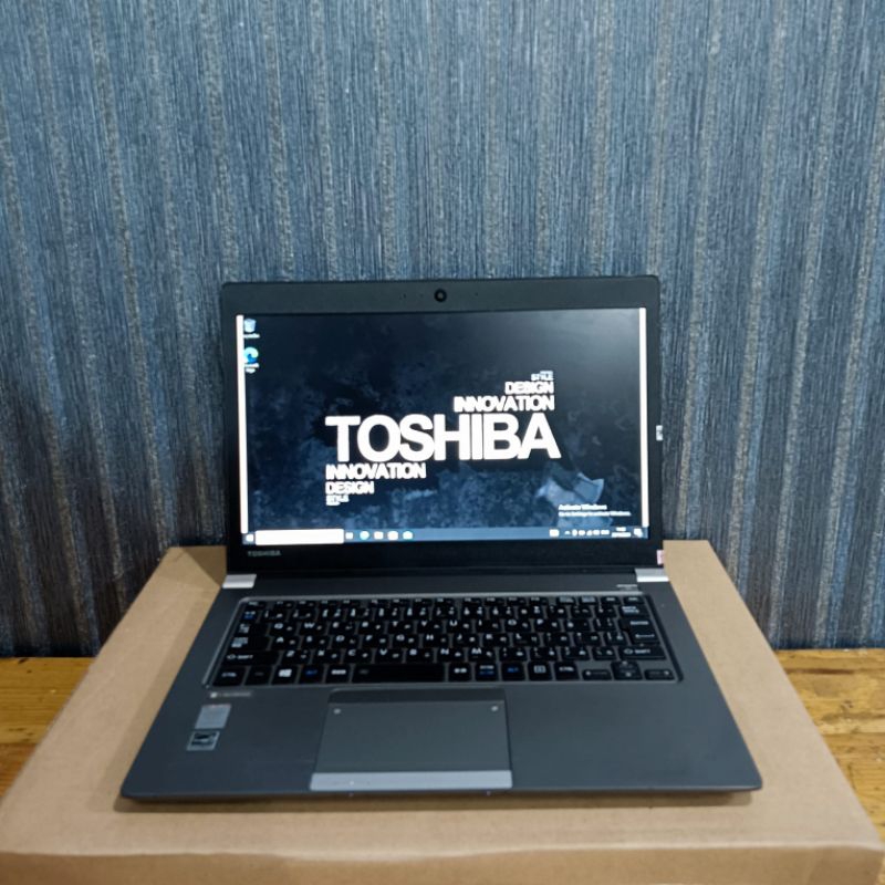 Jual Laptop Toshiba dynabook R63 Cor i7-5500U Ram 8Gb/SSD 256Gb