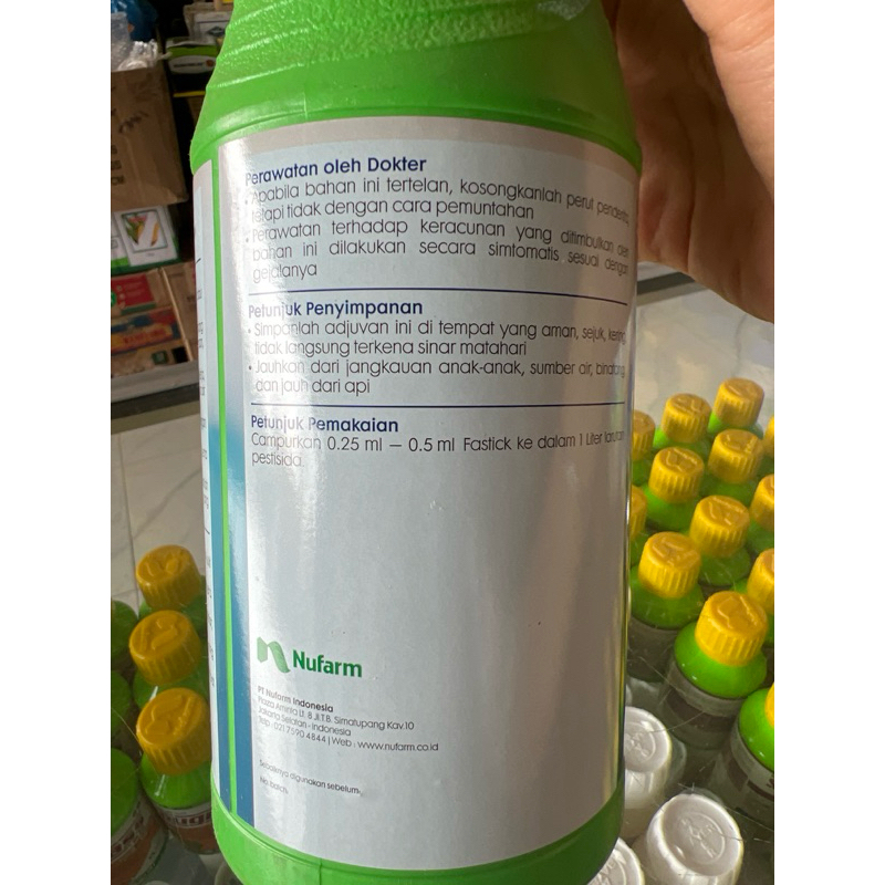 Jual Pembasah Perekat Perata Penembus FASTICK 400SL 1lt Nufarm | Shopee ...