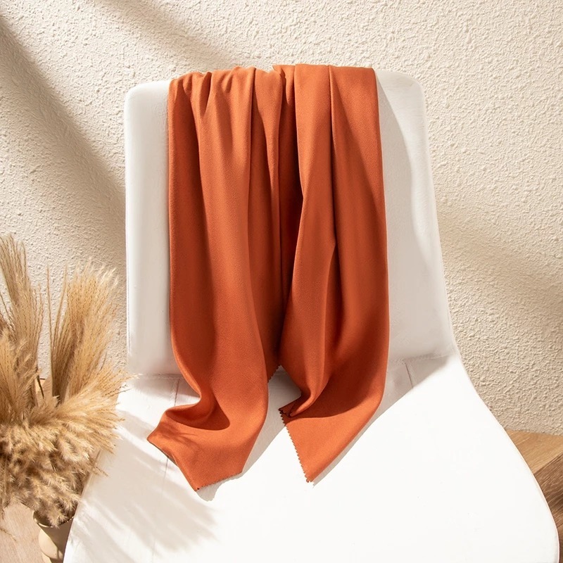 Jual Laris_Unik Jilbab Segiempat Stylish Modern Tepi Gelombang Jilbab