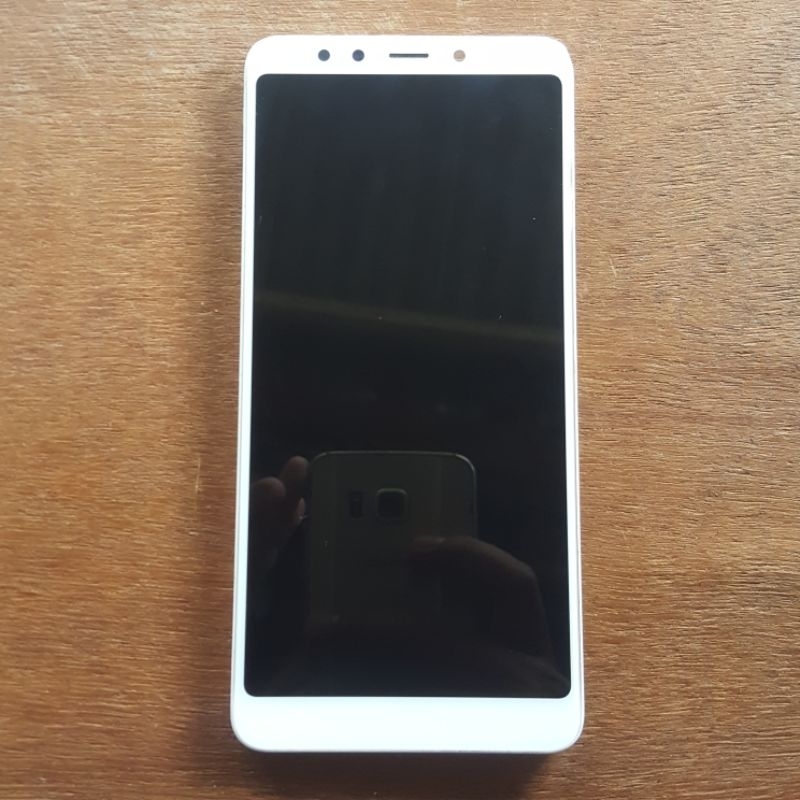 Jual Lcd Touchscreen + frame Xiaomi Redmi 5 Rosy original copotan ...