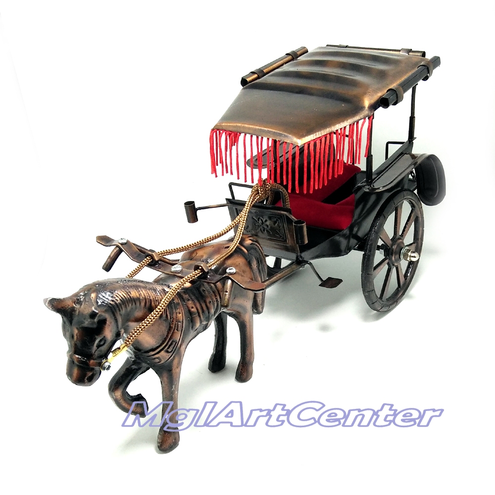 Jual Miniatur Andong Delman Kereta Kuda Gerobak Sapi Cikar Jogja Logam ...