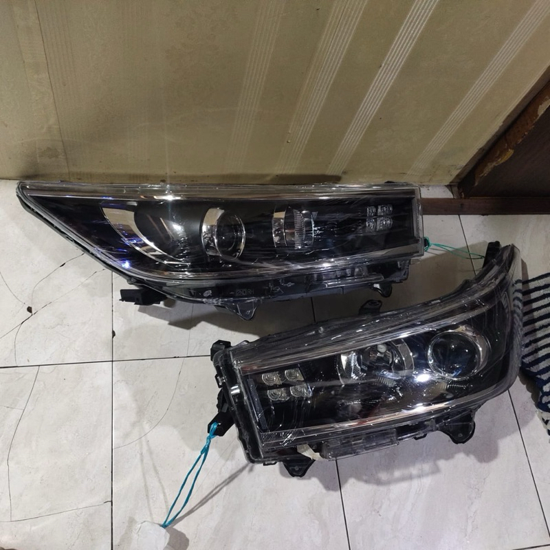 Jual headlamp lampu depan toyota innova reborn venturer 2019 2020 2021 ...