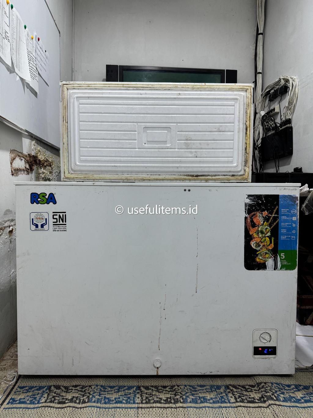 Jual FREEZER BEKAS MERK RSA | Shopee Indonesia