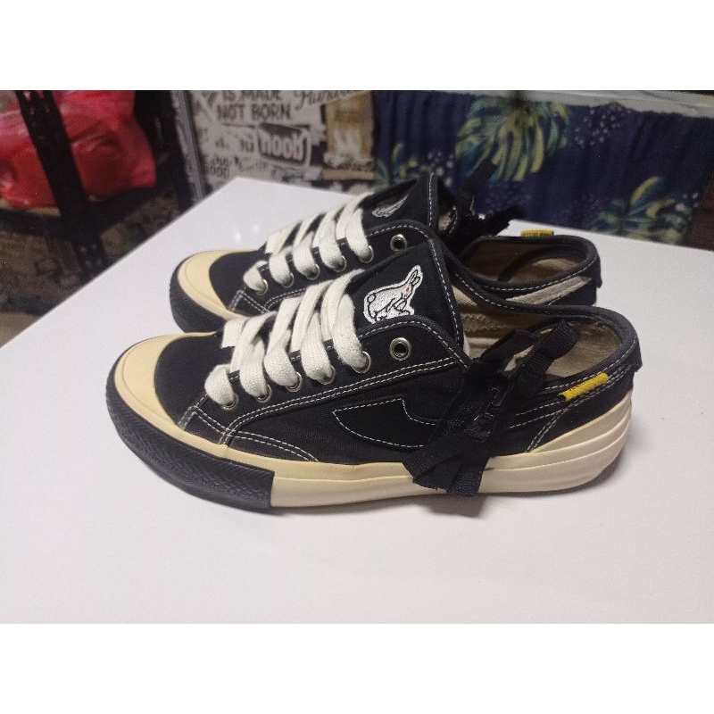 Jual Sepatu Compass x Fxxking Rabbit V1 size 39 | Shopee Indonesia