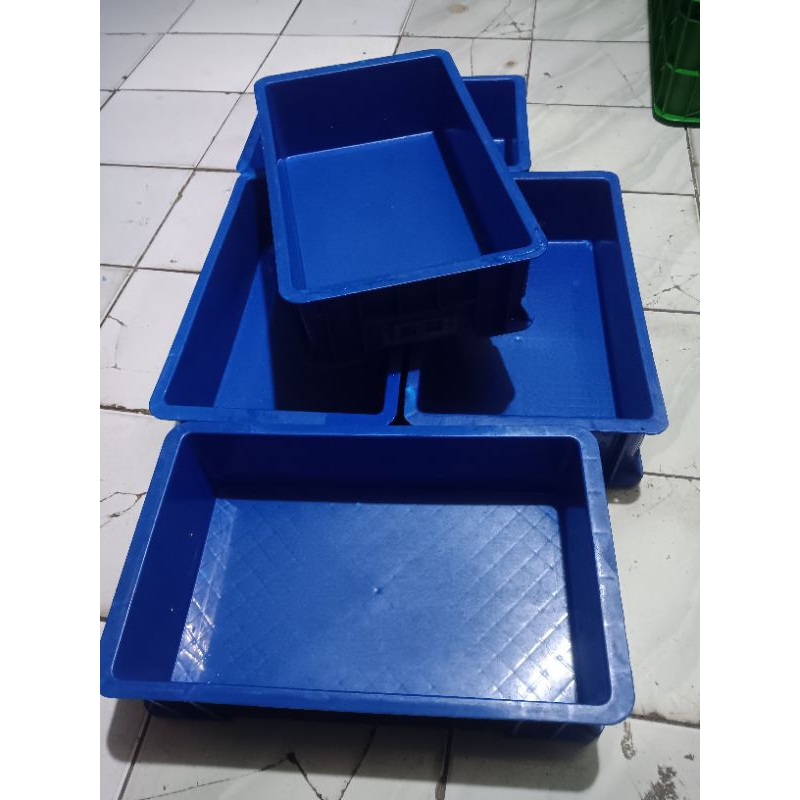 Jual box kontener bekas (no 6099) | Shopee Indonesia