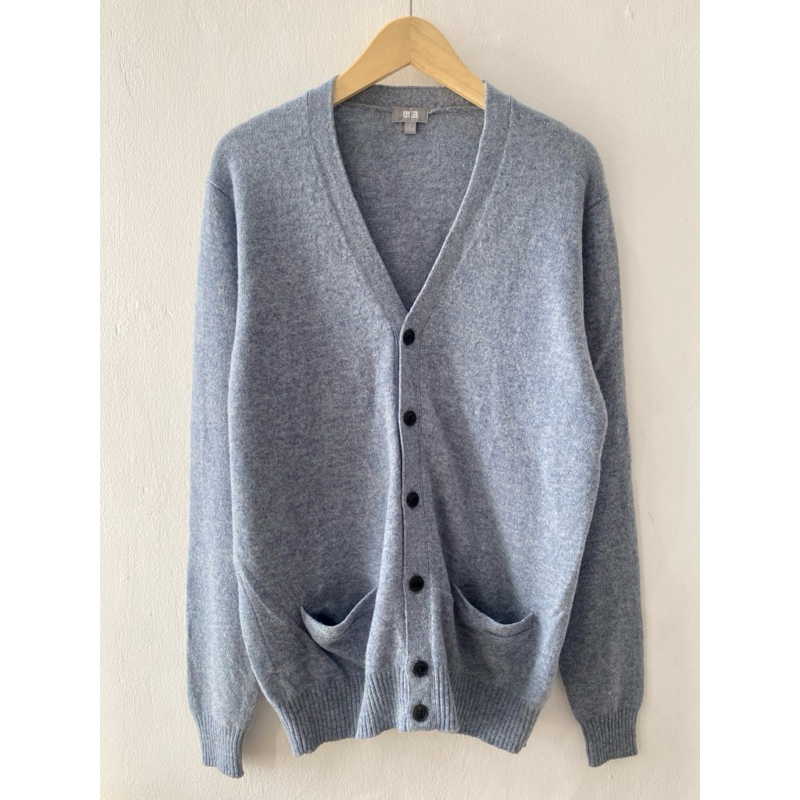 Jual UNIQLO LAMBSWOOLCARDIGAN RAJUT POCKET ICE BLUE UNISEX | Shopee ...