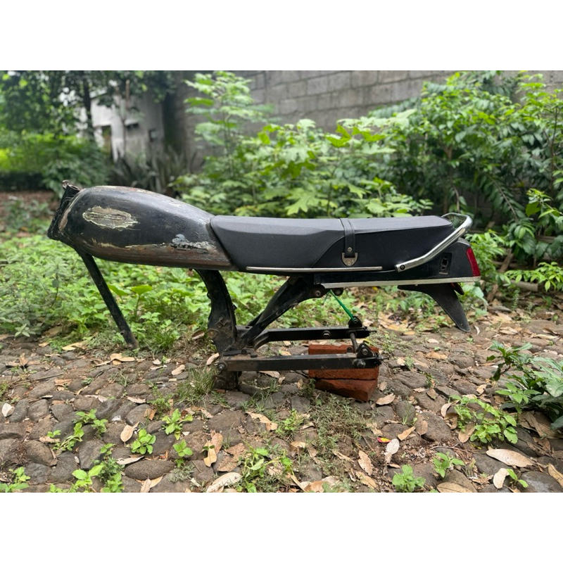 Jual body set bodiset rangka sasis gl neo tech original | Shopee Indonesia