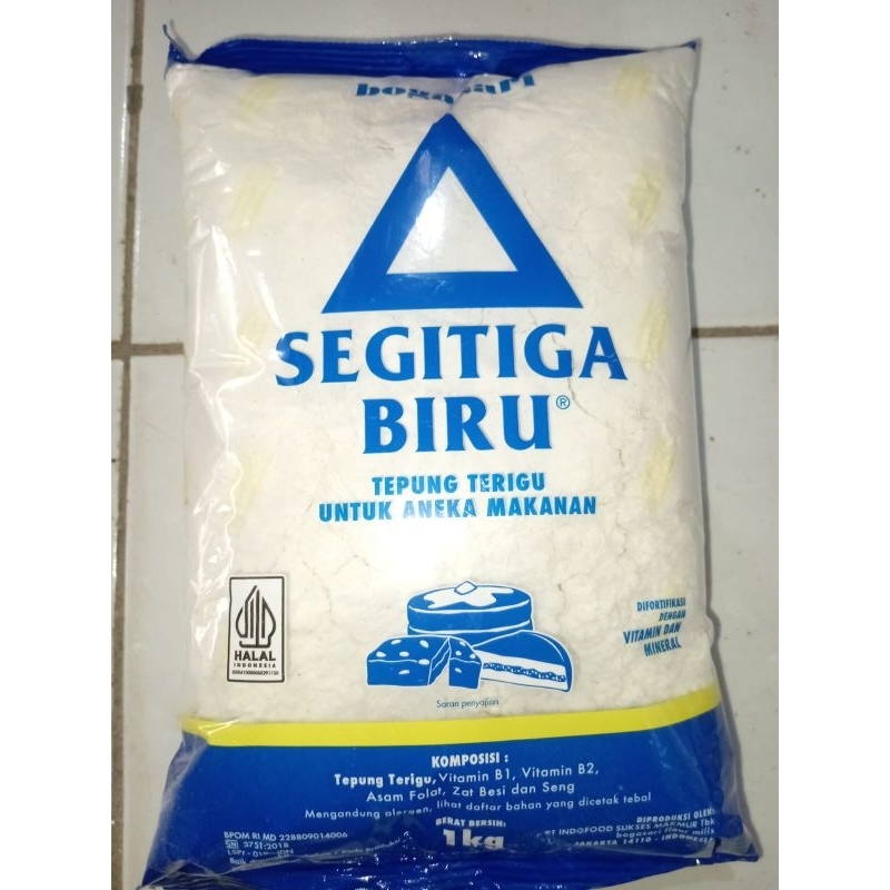 Jual Tepung Terigu SEGITIGA BIRU 1kg | Shopee Indonesia