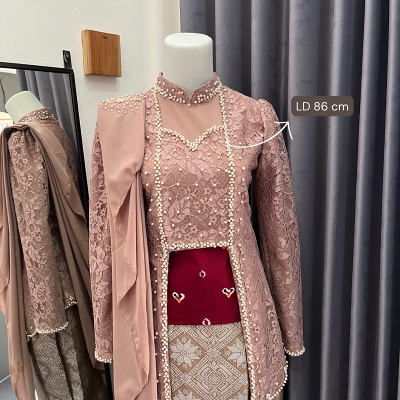 Jual PRELOVED kebaya kutu baru full set | Shopee Indon…