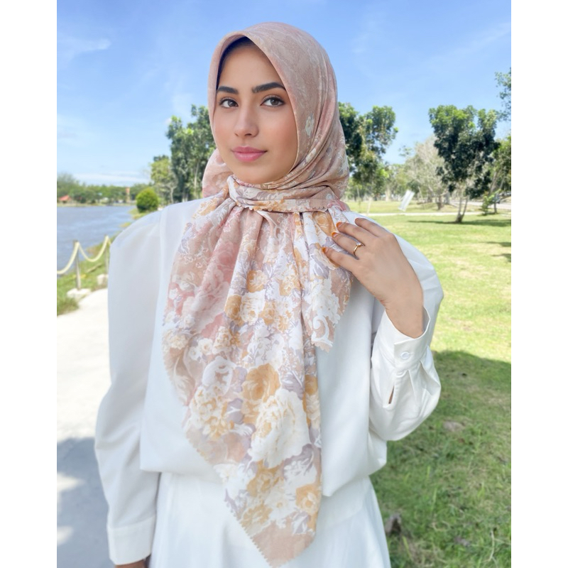 Belebbe Scarf Alwa Series Hijab Segi Empat Square Print Motif Voal Ultrafine Premium Syari