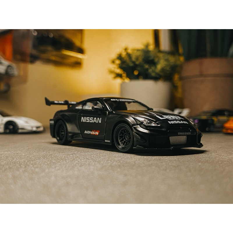 Jual Mini GT Nissan R35 Matte Black advan LBWK | Shopee Indonesia