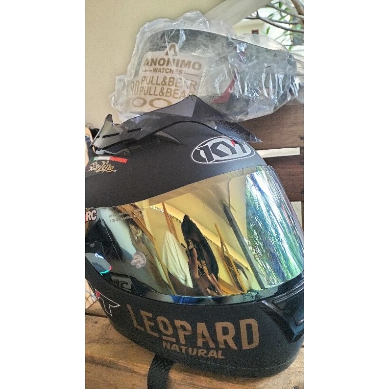 Jual Helm KYT R-10 SOLID BLACK MATT (SMOKE) | Shopee Indonesia