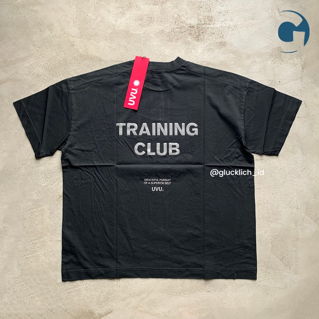 uvu club training club t-shirt フィットネス