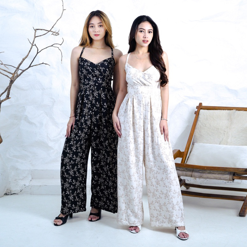 Kadaka J-0113 Sleeveless Long Jumpsuit Wanita main image 1