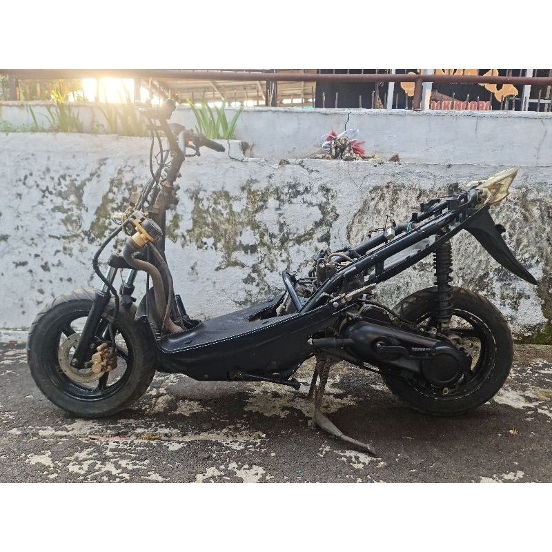 Jual Kymco Free LX 110cc Bekas Bahan Ruckus/Zoomer | Shopee Indonesia