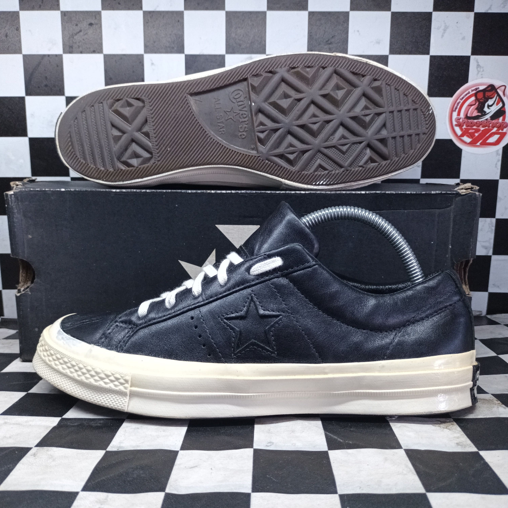 Jual Converse One Star Low Black Leather 157804C Shoeshop r10 Shopee Indonesia