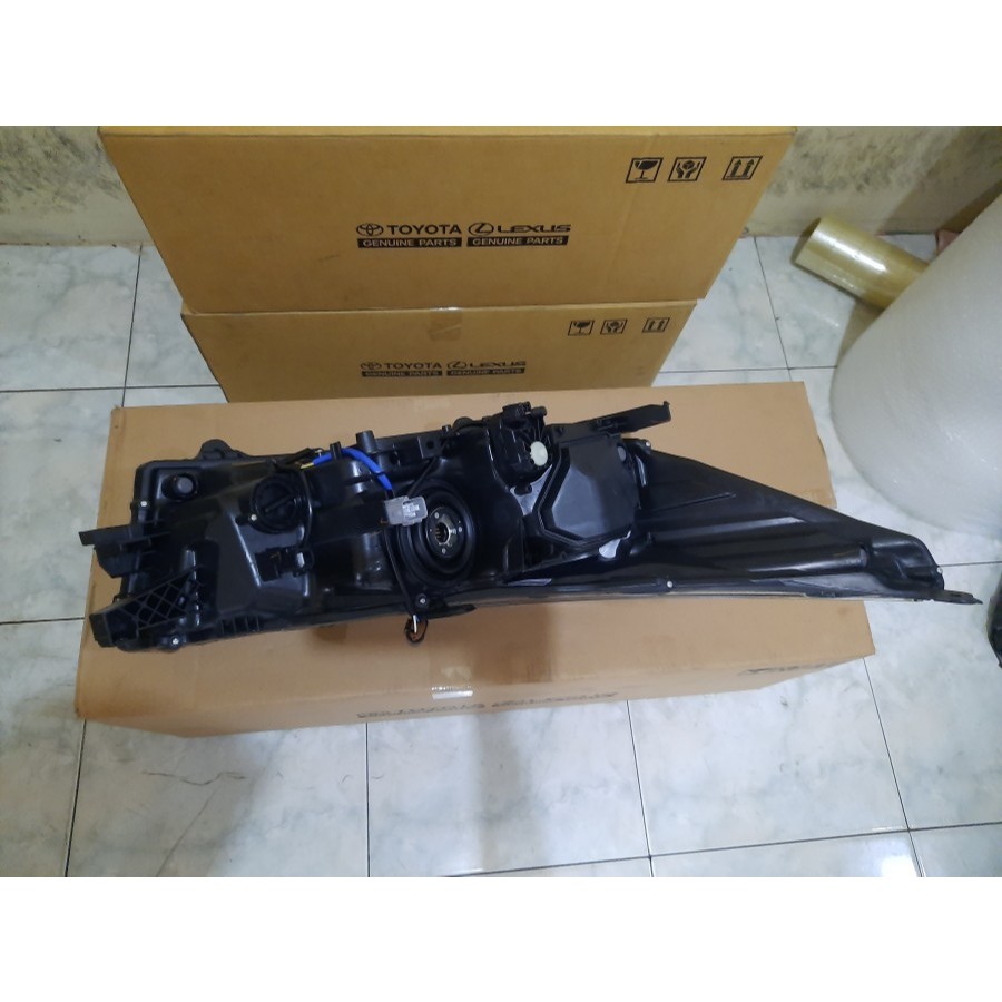 Jual headlamp lampu depan innova reborn 2016 2017 2018 2019 2020 tipe v ...
