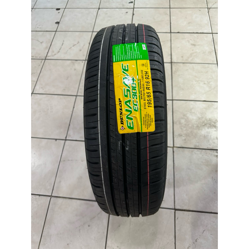セブンイレブン 冬ギフト カタログ ☆195/65R16 DUNLOP/ENASAVE EC300+ 19年製 夏タイヤ 姑息 4本 タイヤ・ホイール