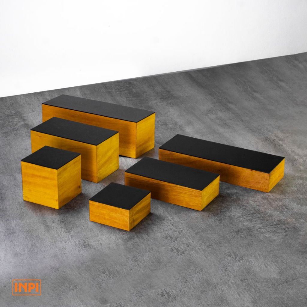 Jual Display Susun Leveling Display Riser Stand - Inpihouse | Shopee ...
