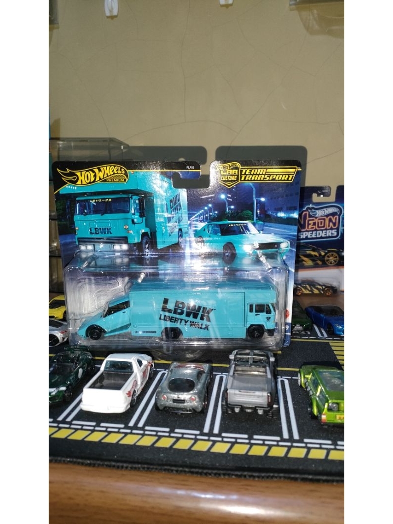 Jual HOTWHEELS PREMIUM TEAM TRANSPORT LBWKA NISSAN SKYLINE 2000GT-R ...