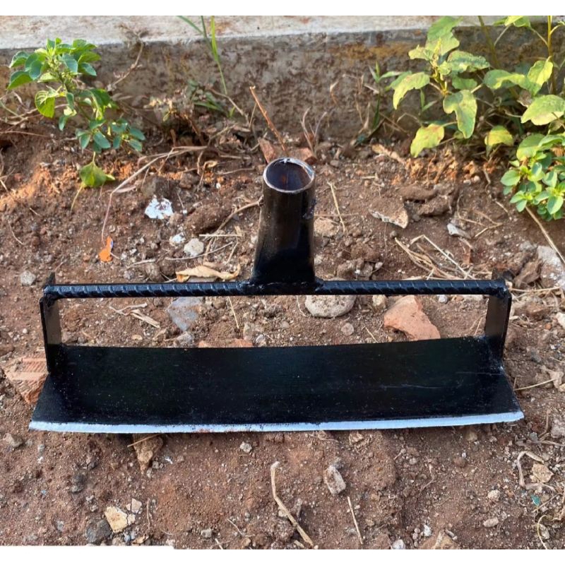 Jual Alat garuk rumput/cangkul garuk rumput sawah dan kebun bahan baja ...