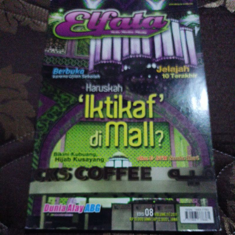 Jual majalah remaja elfata judul haruskah i'tikaf di mall | Shopee ...