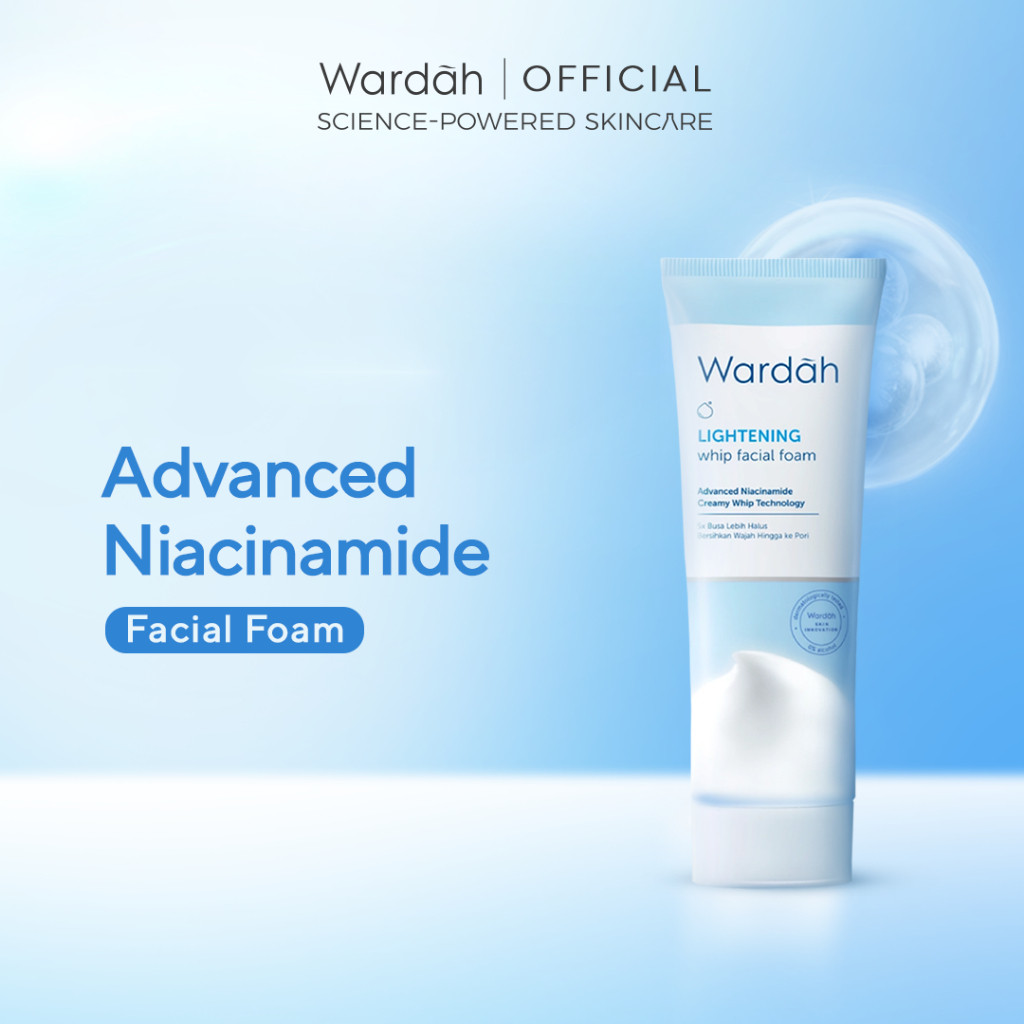 Wardah Lightening Niacinamide Whip Facial Foam - Facial Wash dengan Advanced Niacinamide Untuk Mencerahkan - Pembersih Wajah 0% Alkohol Bersihkan Pori dan Minyak - Busa Lembut - Untuk Kulit Normal Cenderung Berminyak