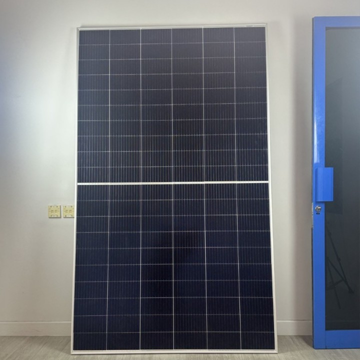 SOLANA SOLAR CELL/PANEL SURYA/SOLAR PANEL MONOCRYSTALLINE 24V 600WP PANEL SURYA 