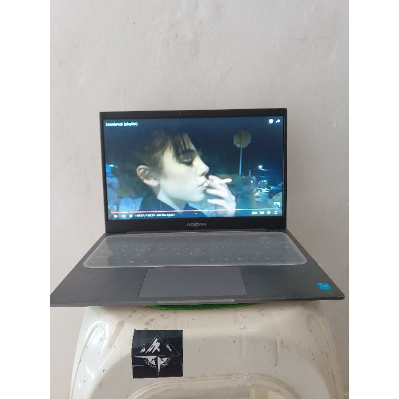 Jual LAPTOP ADVAN SOULMATE SECOND | Shopee Indonesia