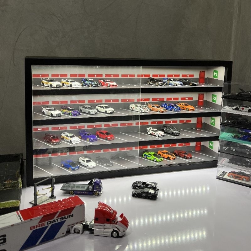 Jual rak diorama hotwheels 4 tingkat isi 40 warna hitam | Shopee Indonesia