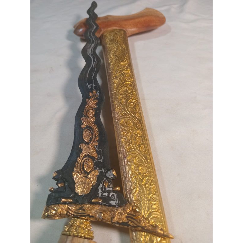 Jual garap halus pusaka pandito semedi sepuh emas.24karat | Shopee ...