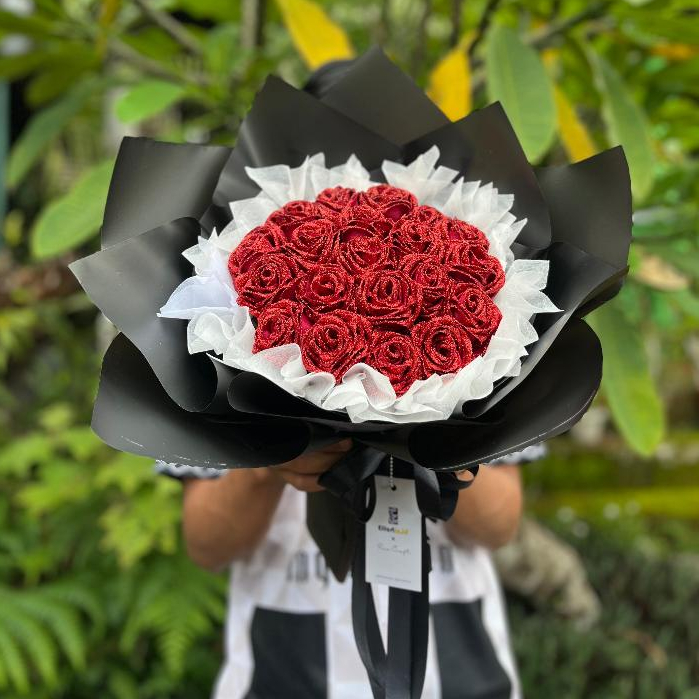 Jual Buket Bunga Satin Mawar Merah Maroon/Sempro, Ulang tahun, Wisuda ...