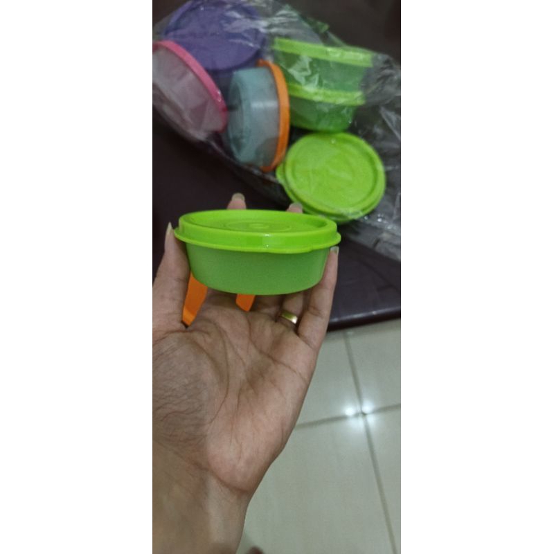 Jual Tupperware Small Round Container | Shopee Indonesia