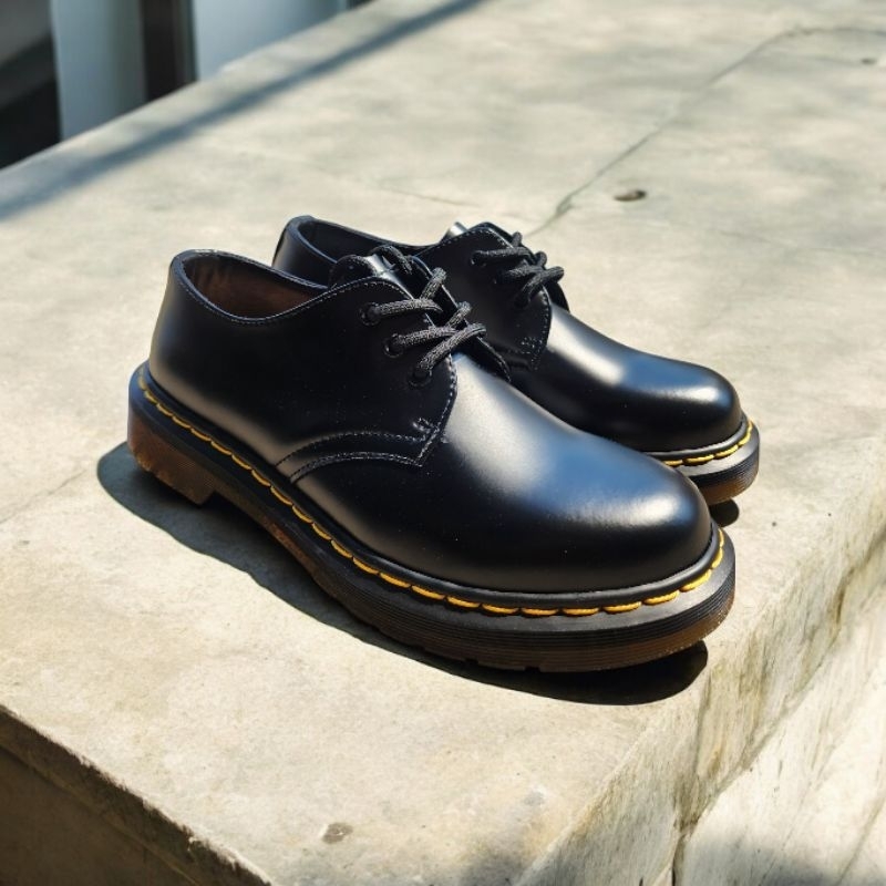 Jual Sepatu Boots Docmar 1461 Low Vegan Black Smooth Premium Faux ...