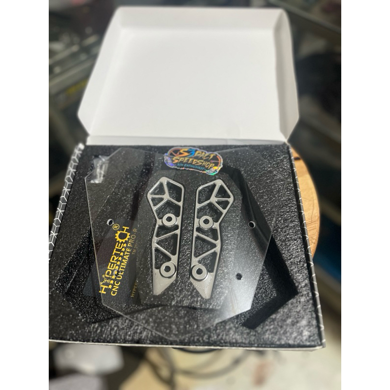 Jual HYPERTECH VISOR WITH GARNISH FULL CNC INC BAUT AEROX OLD/NEW ...