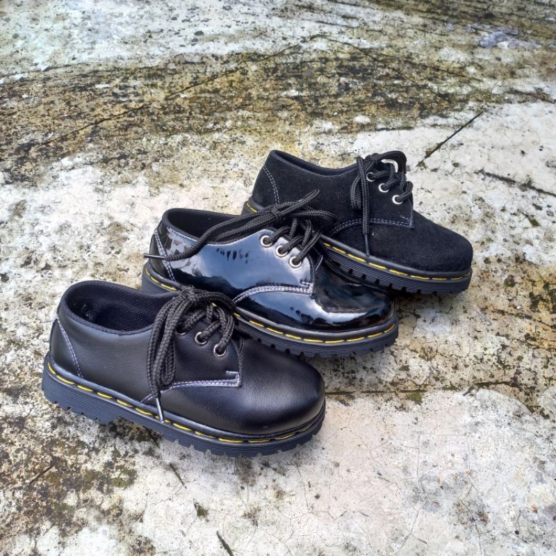Jual Sepatu Docmart Anak / Sepatu Formal Anak / Sepatu Casual Anak ...